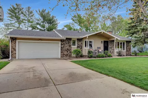 4820 S 65th St, Lincoln, NE 68516