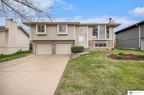 8120 S 152 St, Omaha, NE 68138