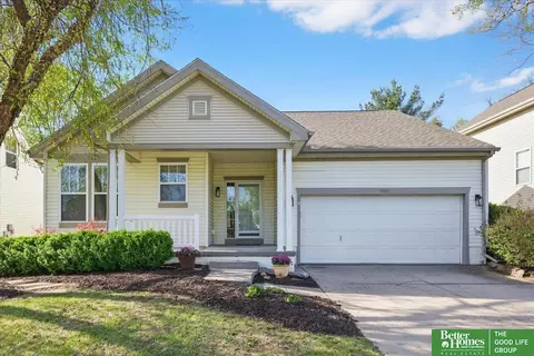 15911 Berry St, Omaha, NE 68135