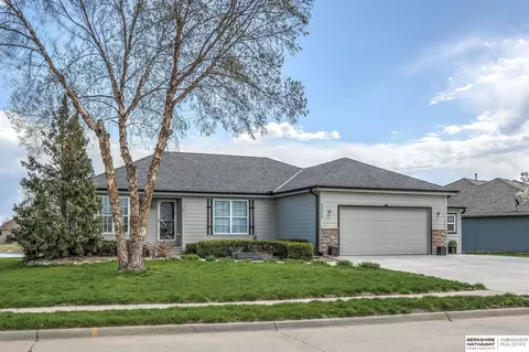 2205 Thomas Dr, Waterloo, NE 68069 photo 3