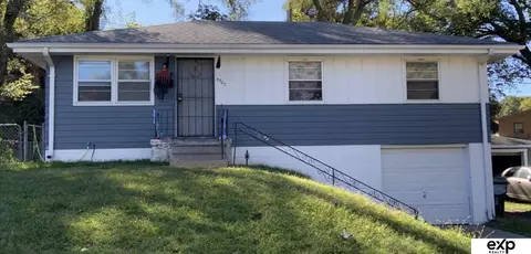 4507 Jaynes St, Omaha, NE 68104
