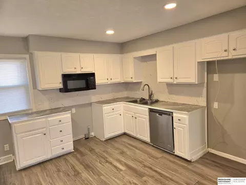 1309 S 10th St, Plattsmouth, NE 68048