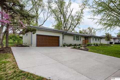 1505 S 96th St, Omaha, NE 68124