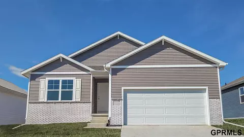 5508 N 188 St, Elkhorn, NE 68022
