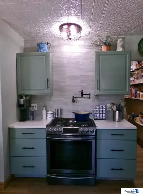 Kitchen - 1904 Ella St, Beatrice, NE 68310 photo 4 of 9