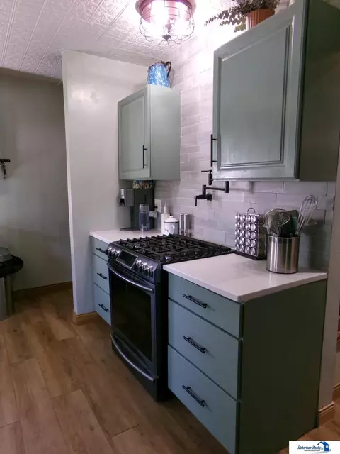 Kitchen - 1904 Ella St, Beatrice, NE 68310 photo 7 of 9