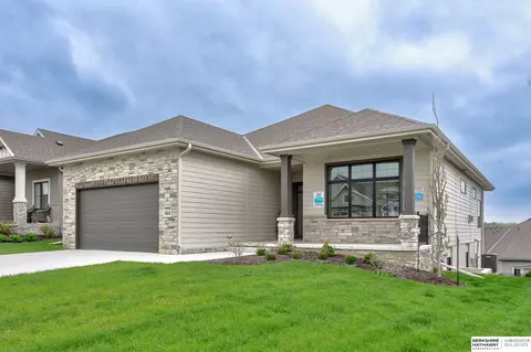 10610 S 126th Ct, Omaha, NE 68138