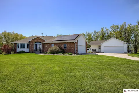 2596 Fox Run, Fremont, NE 68025