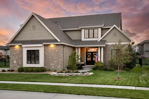 2110 S 210th St, Elkhorn, NE 68022