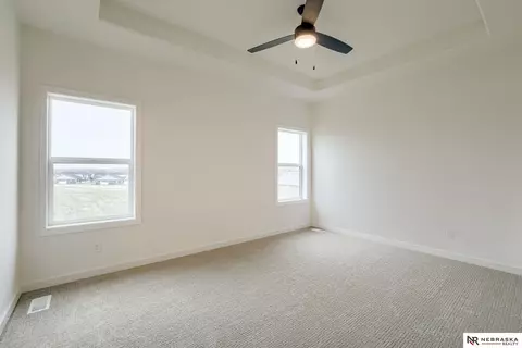 Bedroom - 16014 Daniel St, Bennington, NE 68007 photo 2 of 9