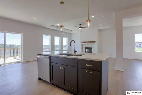 Kitchen - 16006 Daniel St, Bennington, NE 68007 photo 3 of 3