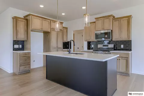Kitchen - 16006 Daniel St, Bennington, NE 68007 photo 1 of 3