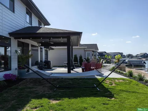 28438 Laurel Cir, Valley, NE 68064 photo 10