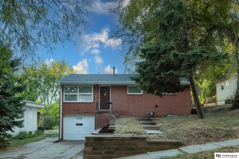 5639 Ruggles St, Omaha, NE 68104