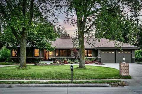 1312 S 90th St, Omaha, NE 68124