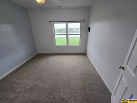 824 Meadow St, Beatrice, NE 68310 photo 9