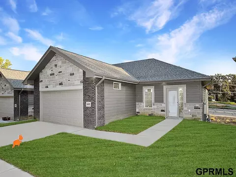 1607 Jefferson Ct, Bellevue, NE 68005