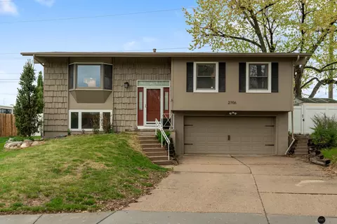 2706 S 116 Avenue Cir, Omaha, NE 68144