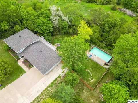 890 S 25 St, Blair, NE 68008