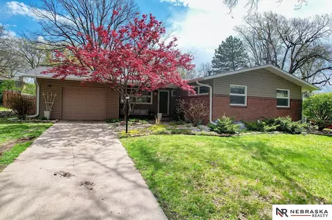 530 Dale Dr, Lincoln, NE 68510
