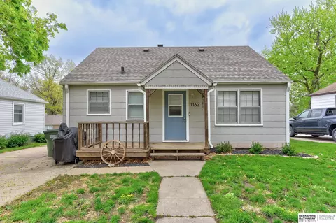 1162 N Sycamore St, Wahoo, NE 68066