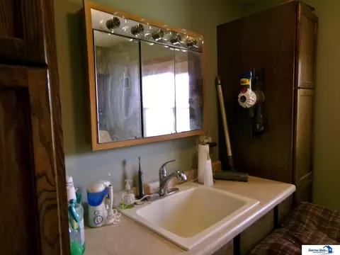 1907 Jackson St, Beatrice, NE 68310 photo 13