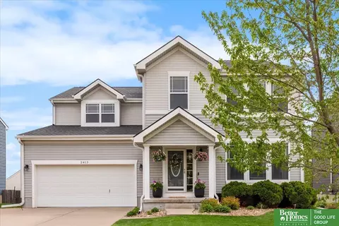 2413 S Mineral Dr, Papillion, NE 68046