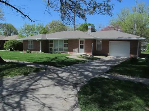 115 W Arapahoe St, Exeter, NE 68351