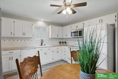 Kitchen - 7212 S 78 St, La Vista, NE 68128 photo 1 of 3