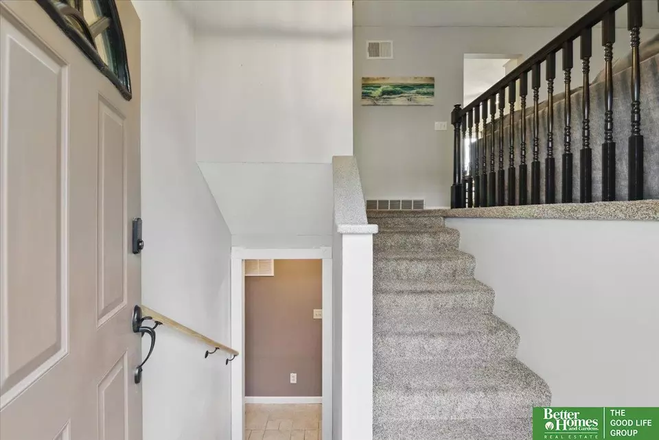 Entry Way - 7212 S 78 St, La Vista, NE 68128 photo 1 of 1