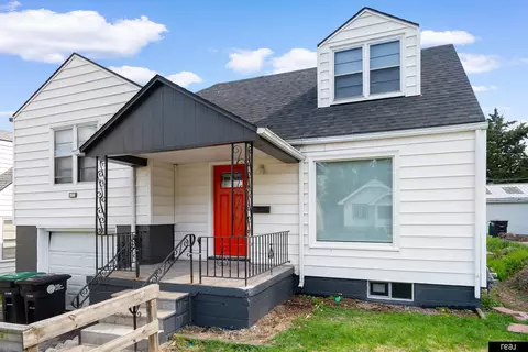 3015 Ida St, Omaha, NE 68112
