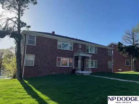 4202 N 52 St, Omaha, NE 68104