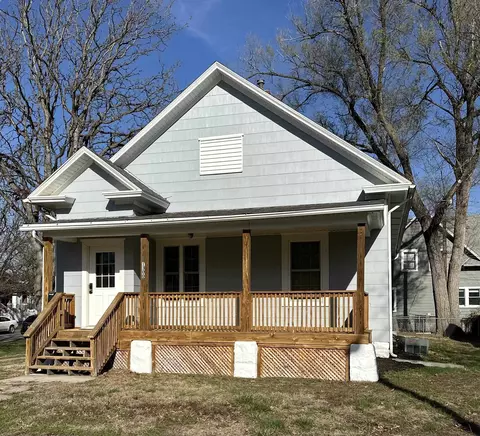 1300 S 9 St, Lincoln, NE 68502