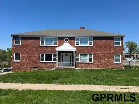 4406 N 52 St, Omaha, NE 68104