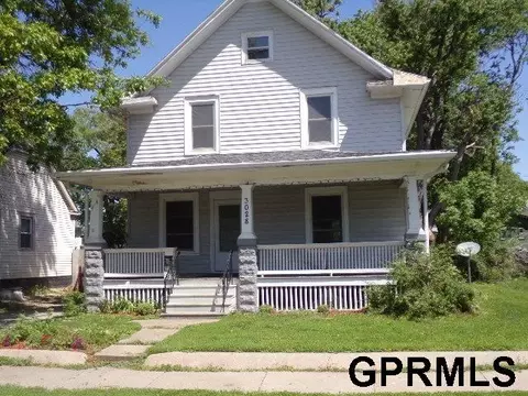 3028 Starr St, Lincoln, NE 68503
