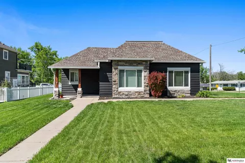 380 Main St, Springfield, NE 68059