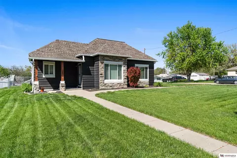 380 Main St, Springfield, NE 68059 photo 2