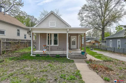 2273 Dudley St, Lincoln, NE 68503