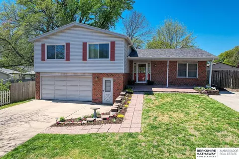 1815 N 68th St, Lincoln, NE 68505