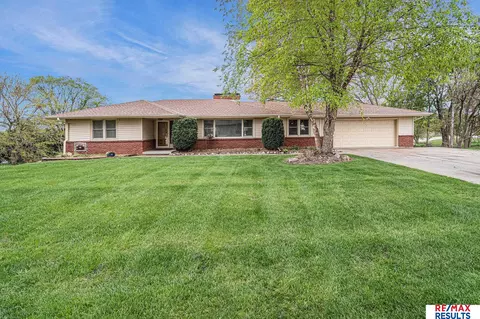 14051 Patrick Ave, Omaha, NE 68164