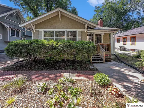 2315 Ryons St, Lincoln, NE 68502
