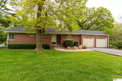 509 S 84th St, Omaha, NE 68114