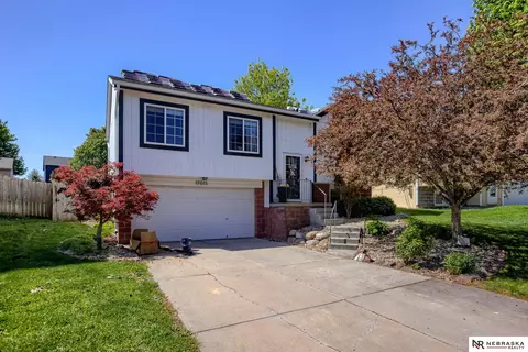 17015 Sahler St, Omaha, NE 68116