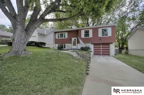 4495 Dayton St, Omaha, NE 68107