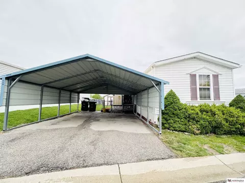 15016 Atlas Plz #228, Omaha, NE 68137