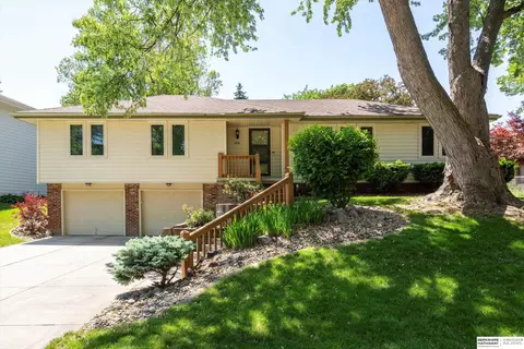 1418 S 133rd St, Omaha, NE 68144
