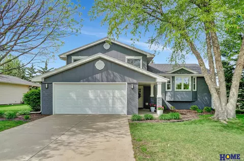 7330 Glynoaks Dr, Lincoln, NE 68516