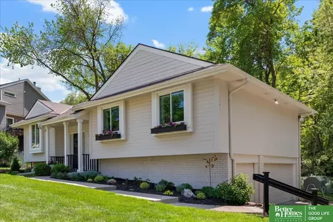 4307 Mccarty Dr, Bellevue, NE 68123 photo 3