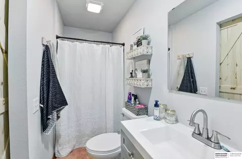 Bath - 410 Bridge St, Scribner, NE 68057 photo 1 of 2