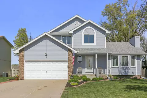 8856 N 82 Ave, Omaha, NE 68122